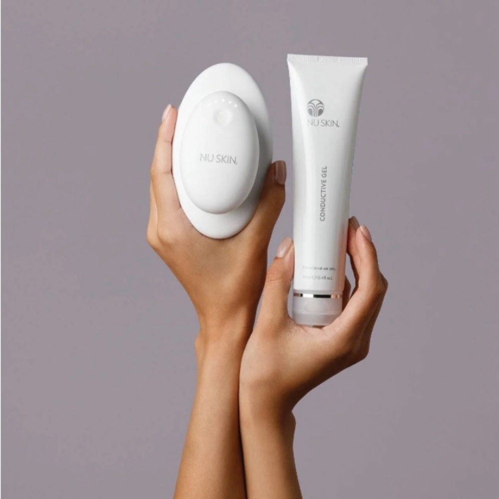 Nuskin Nu Skin ageLOC RenuSpa iO + a conductive gel